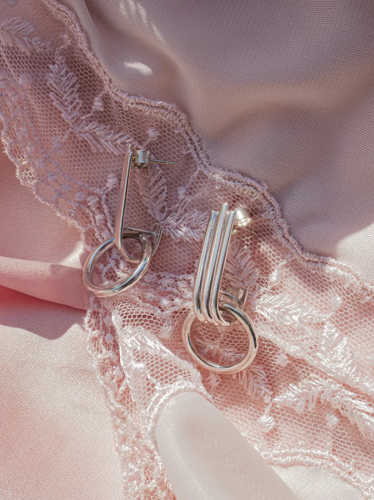 CLOCHETTES